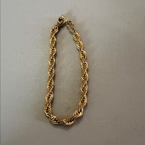 Elegant Gold Rope Chain Bracelet